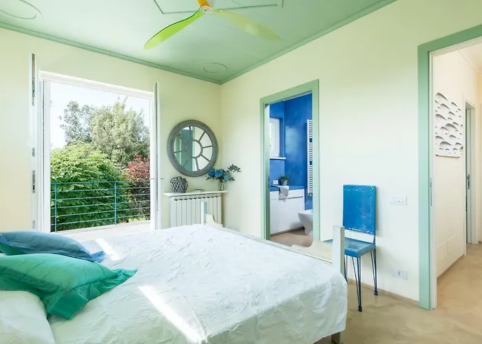 Monti Di Luna * פורטה דיי מארמי