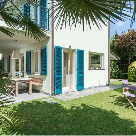 Monti Di Luna Forte dei Marmi