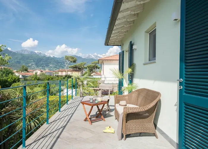 Monti Di Luna Villa Forte dei Marmi